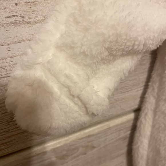 Carters NB bear bundle - Picture 2 of 7